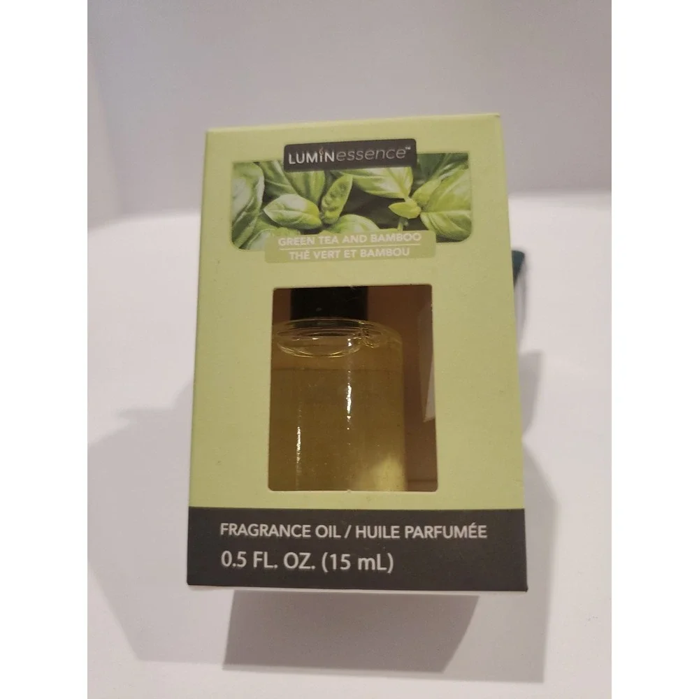 New Luminessence Lot of 2 Sandalwood & rose / Green Tea & Bamboo .5FL bottles